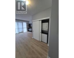 3007 - 126 Simcoe Street, Toronto, ON M5H4E6 Photo 7