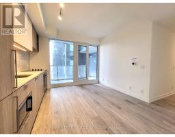 1222 - 2020 Bathurst Street, Toronto, ON M5P0A6 Photo 10