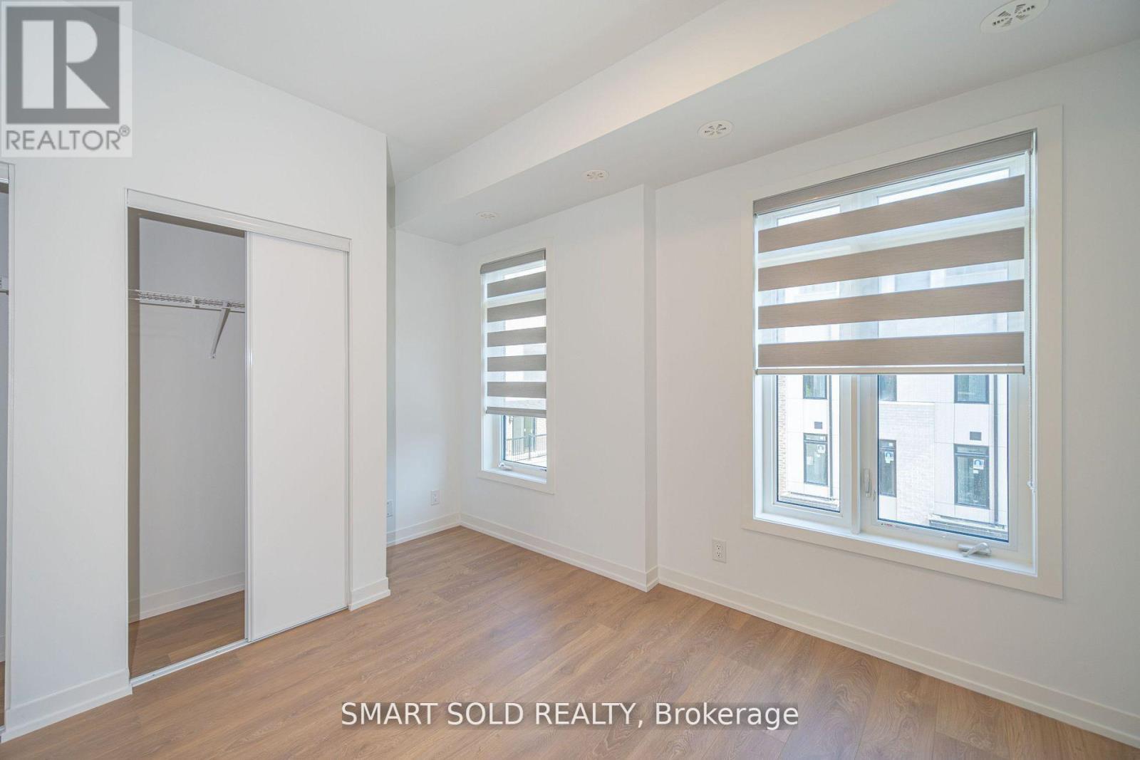 29 Spruce Pines Crescent — photo 11