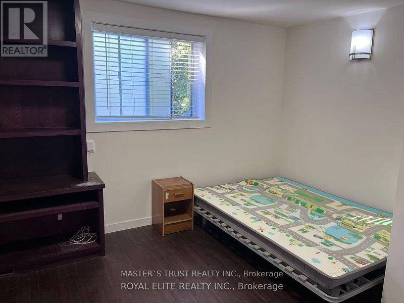 89 Finch Ave East Avenue — photo 4