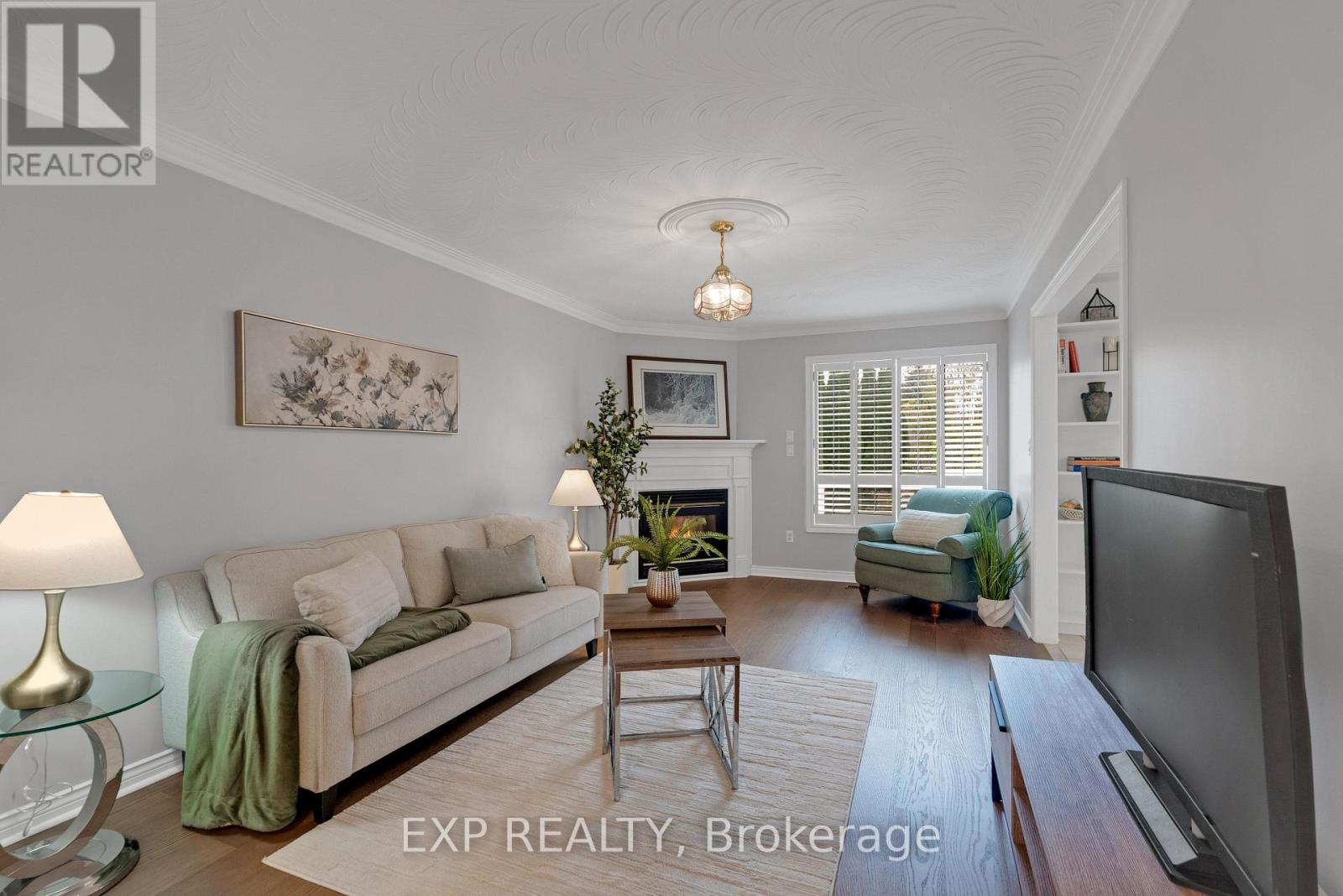 44 Finnegan Place, Whitby, ON photo 10