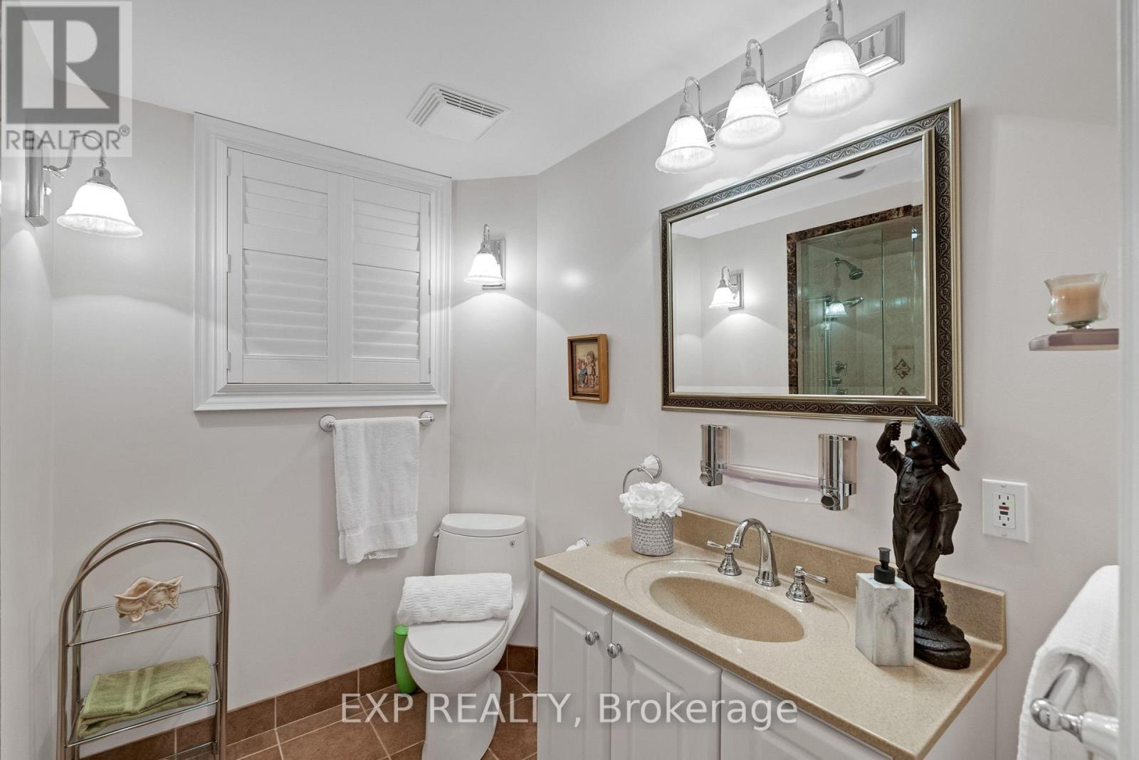 44 Finnegan Place, Whitby, ON photo 34