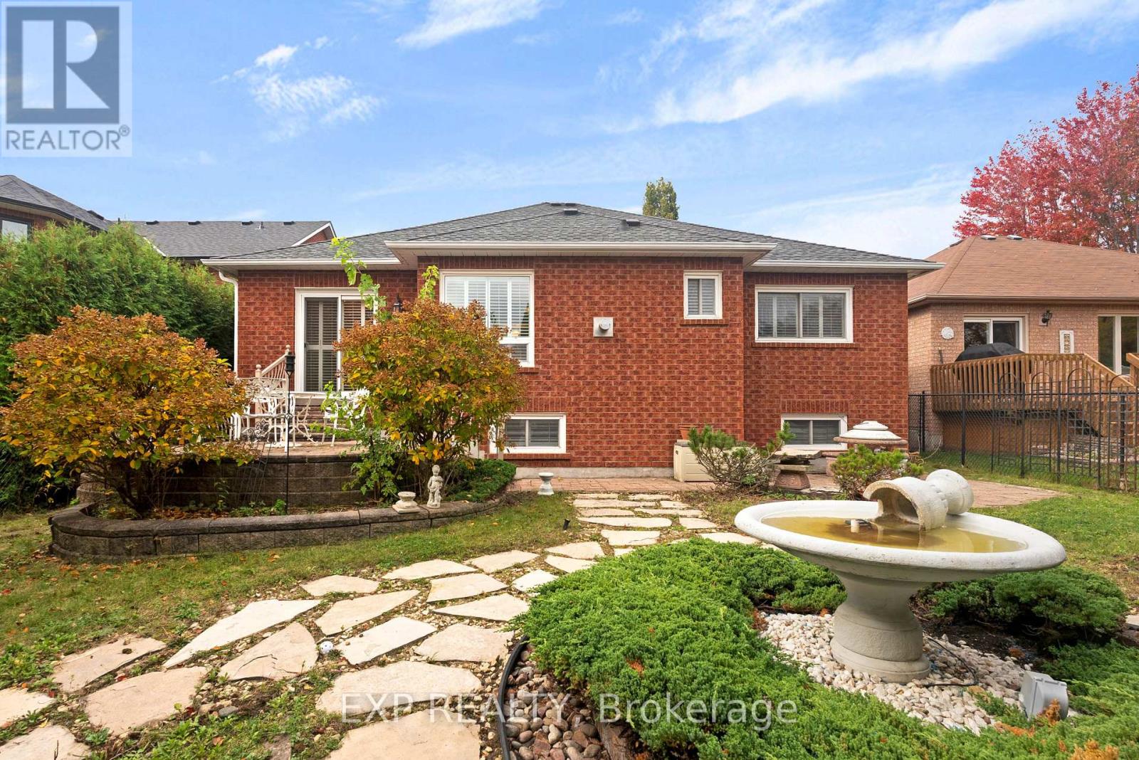 44 Finnegan Place, Whitby, ON photo 45