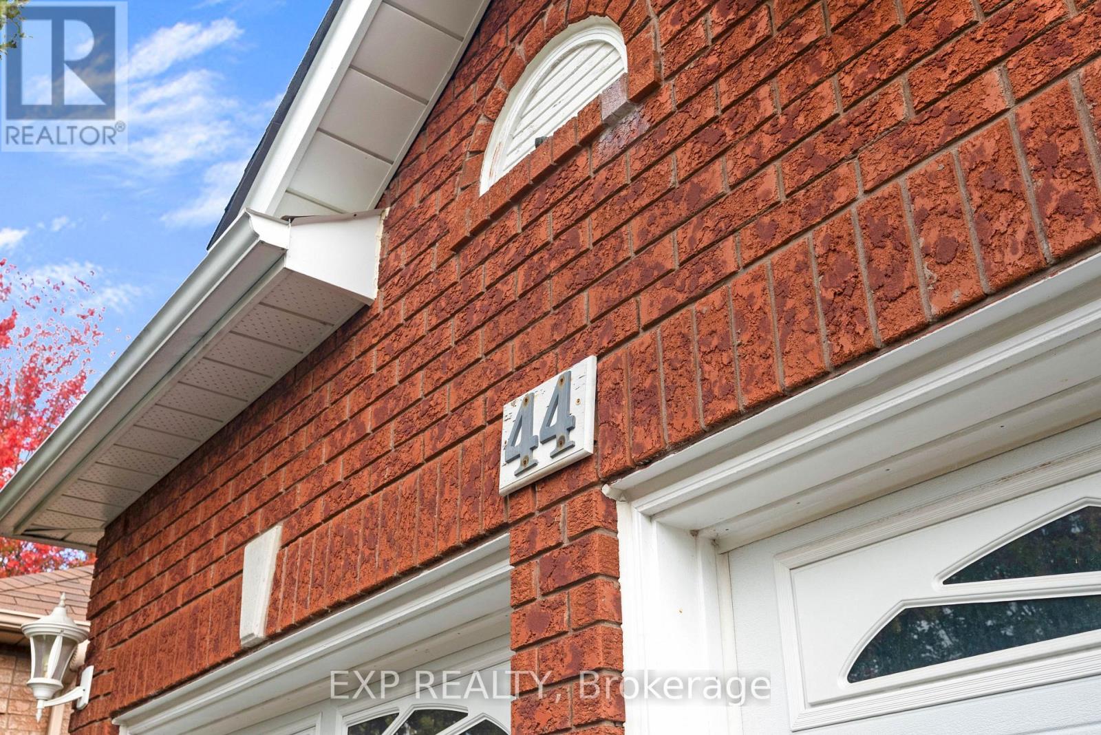 44 Finnegan Place, Whitby, ON photo 5