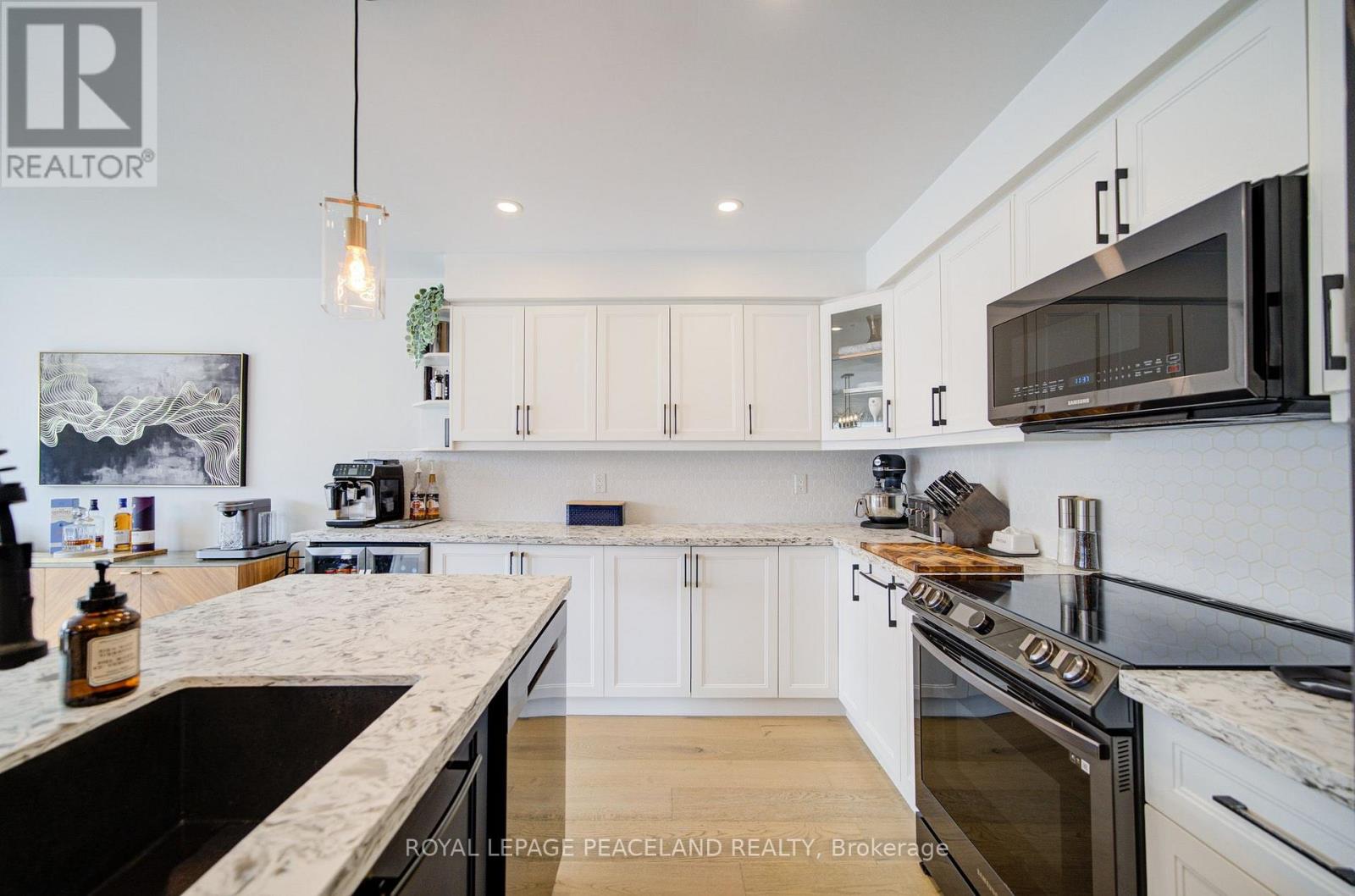 21 Don Hadden Crescent, Brock, ON photo 20