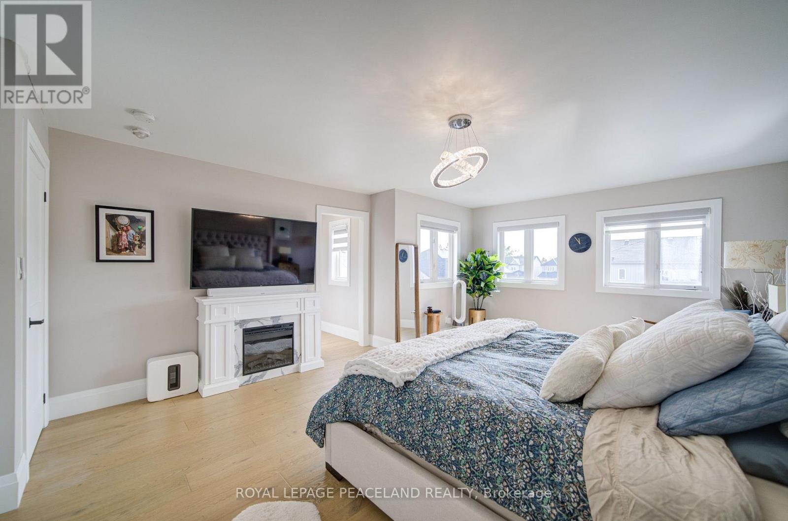 21 Don Hadden Crescent, Brock, ON photo 36