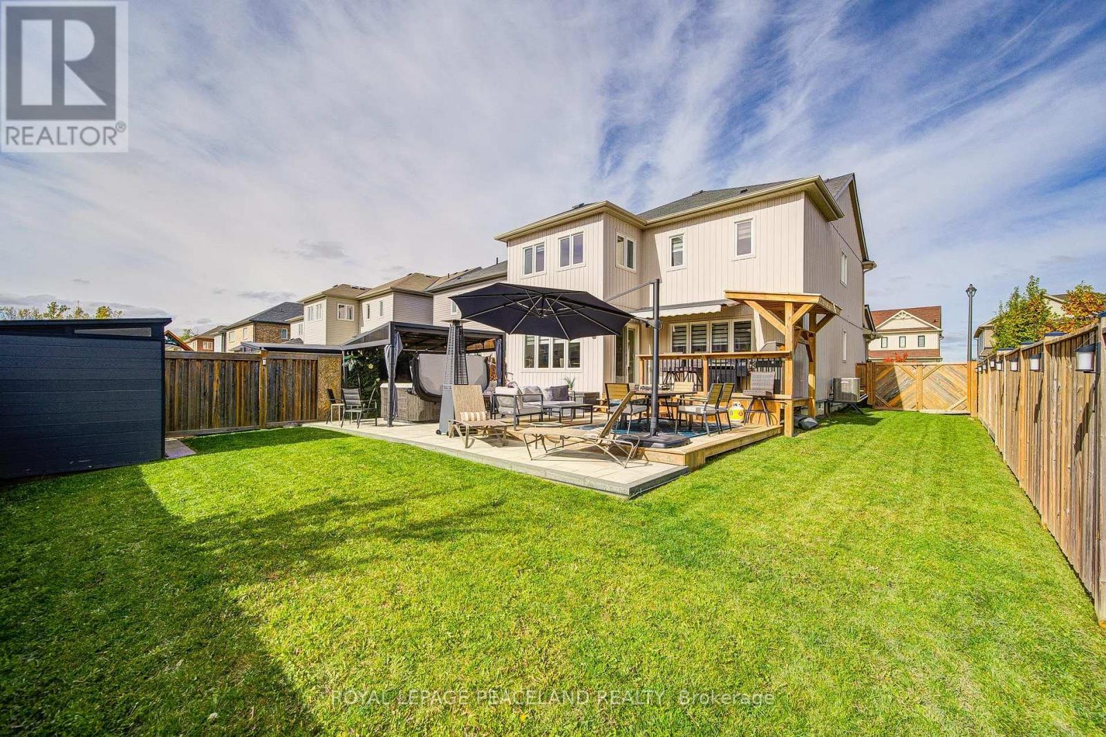 21 DON HADDEN CRESCENT - 42