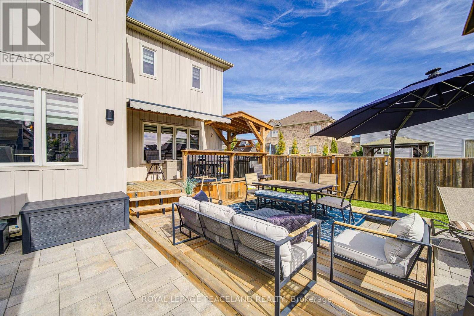 21 DON HADDEN CRESCENT - 46