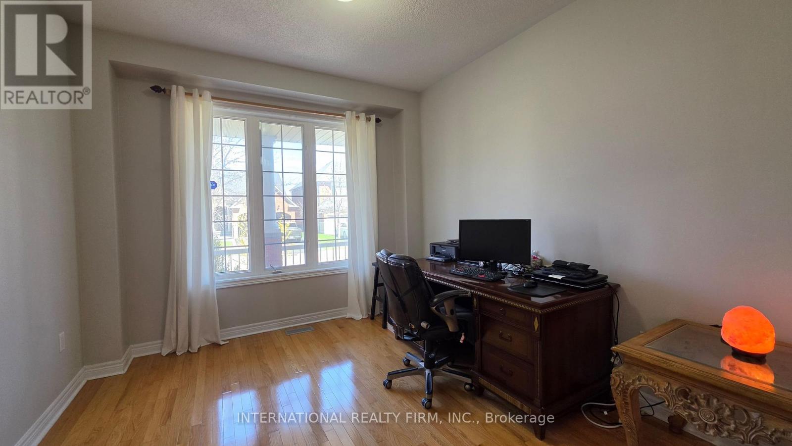 30 O'Hara Crescent Southeast, Richmond Hill, ON photo 5