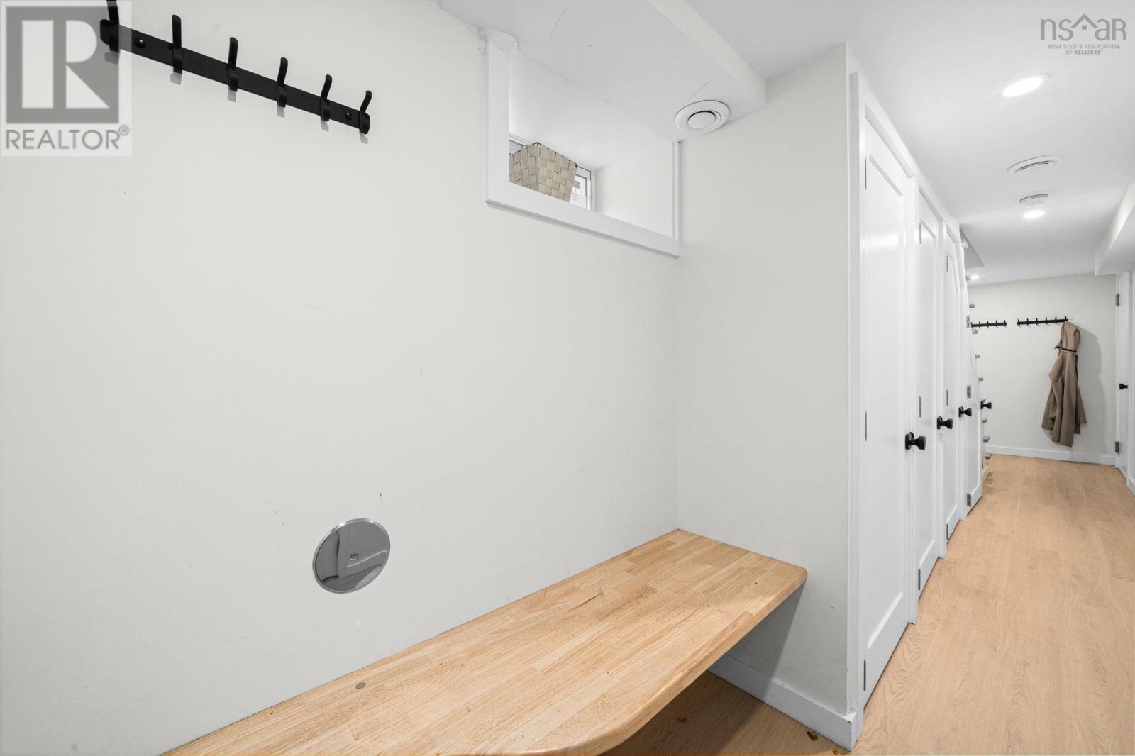 6029 Inglis Street - 18
