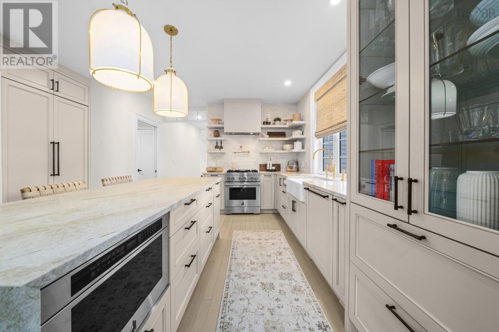 6029 Inglis Street - 11