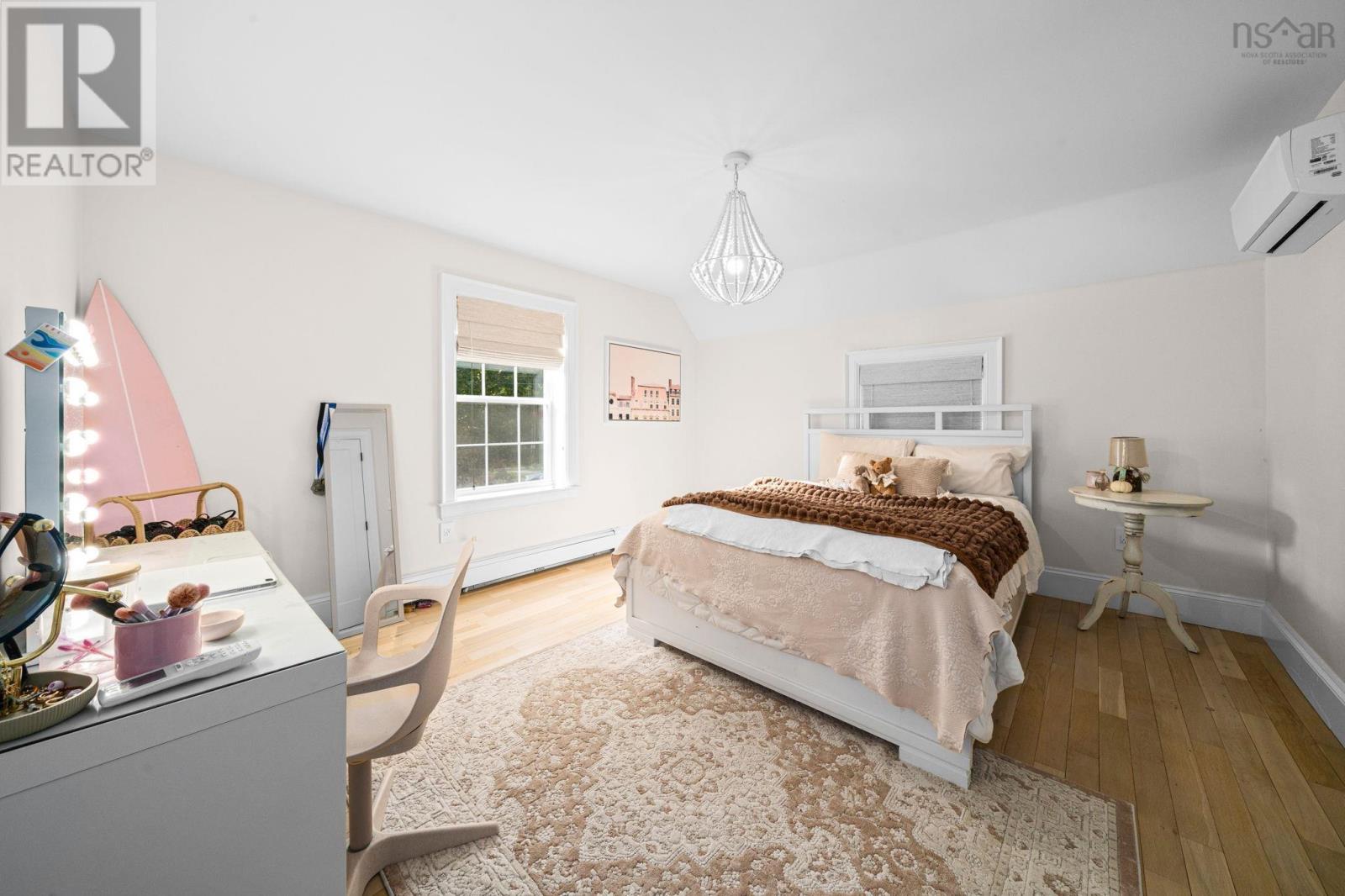 6029 Inglis Street - 27