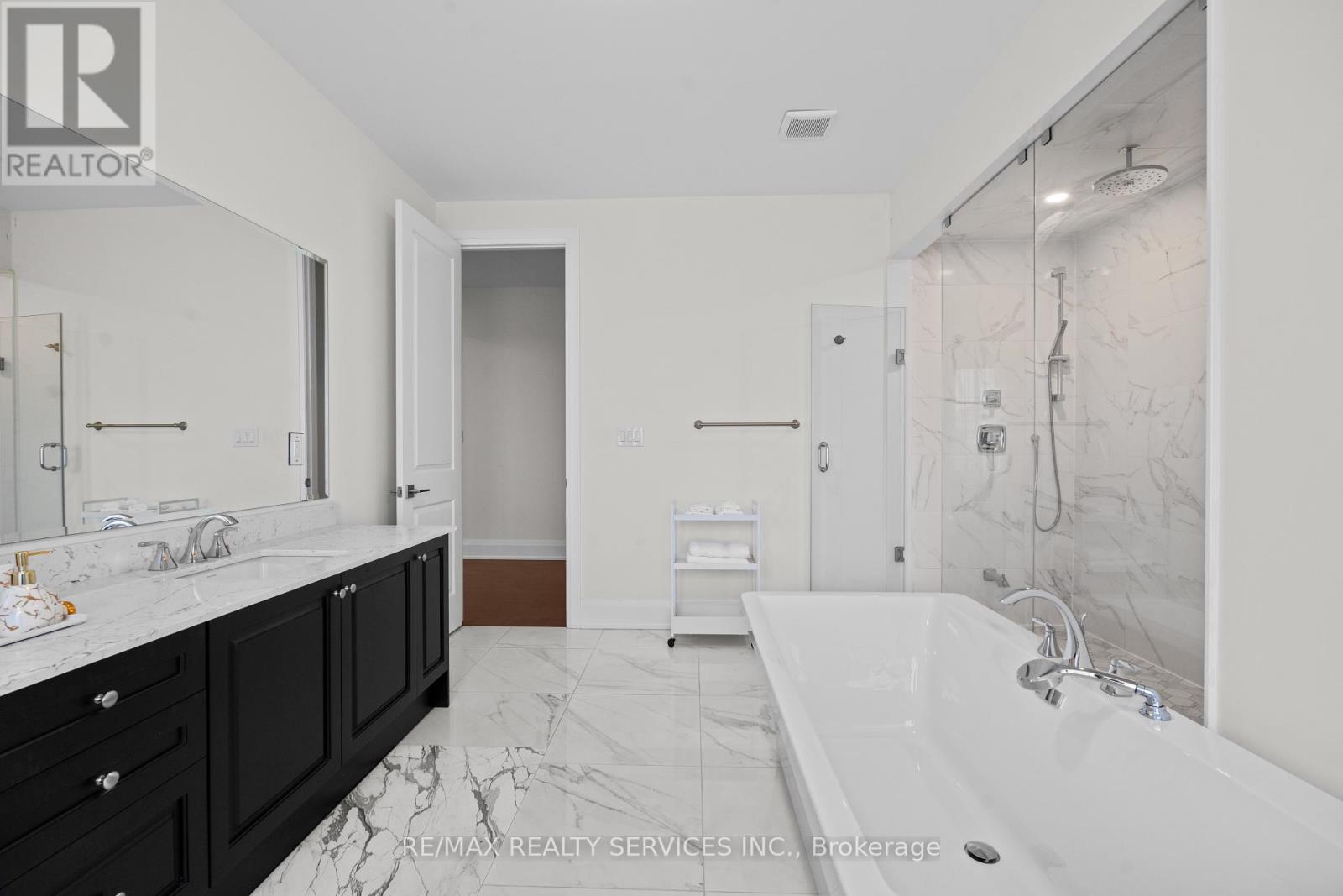 100 Dairymaid Road, Brampton, ON photo 43