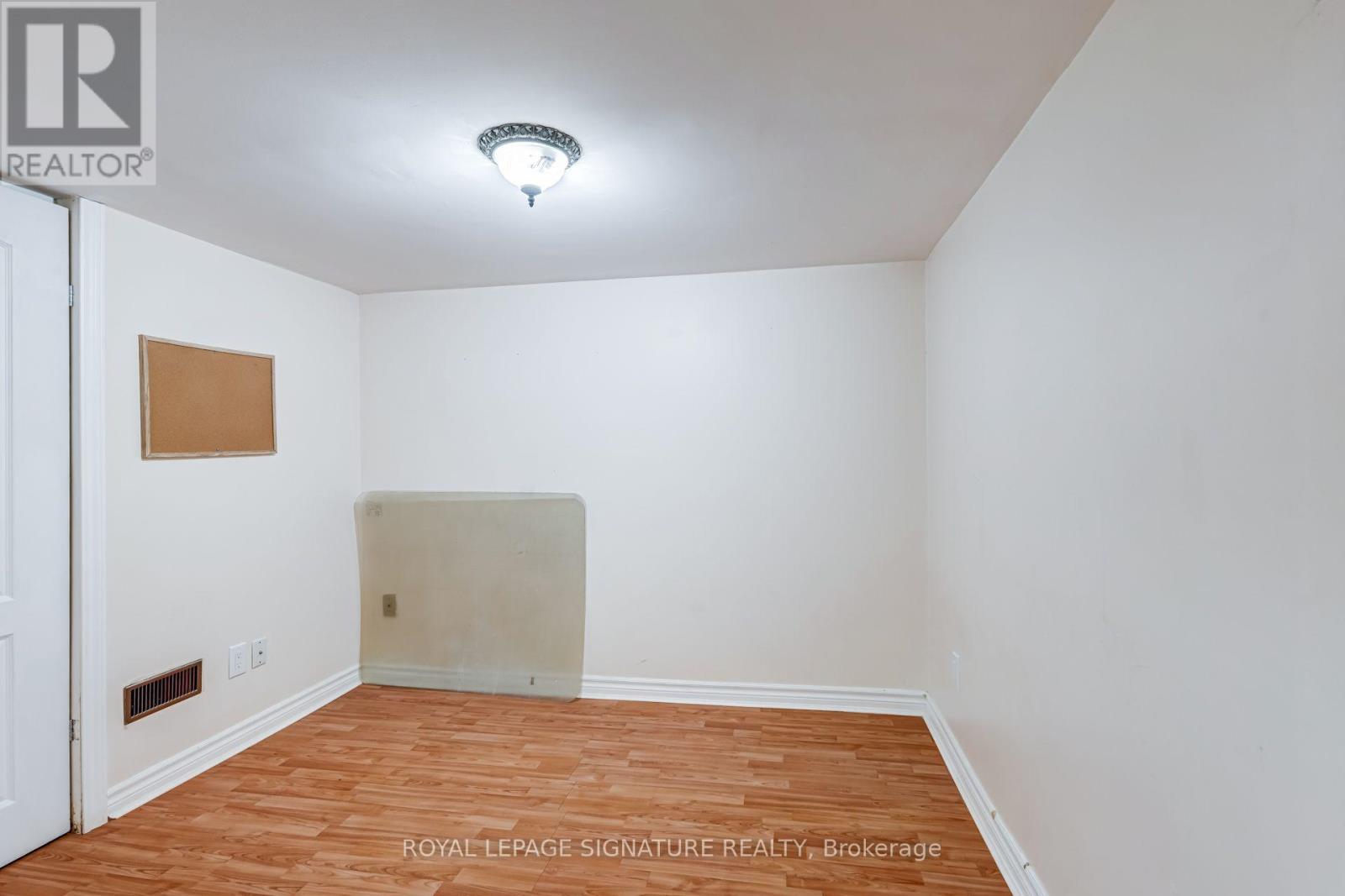 2340 Bromsgrove Road — photo 35