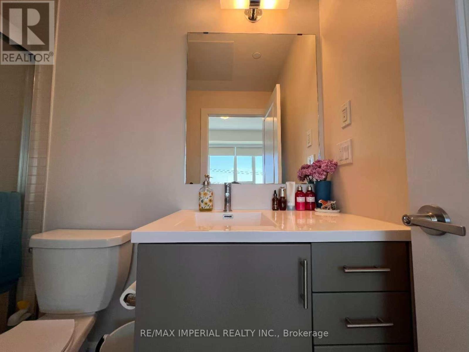 3200 William Coltson Avenue — photo 17