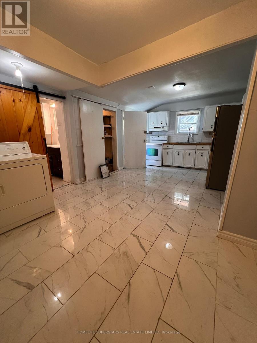 436 Elliott Street West, Windsor, ON photo 4
