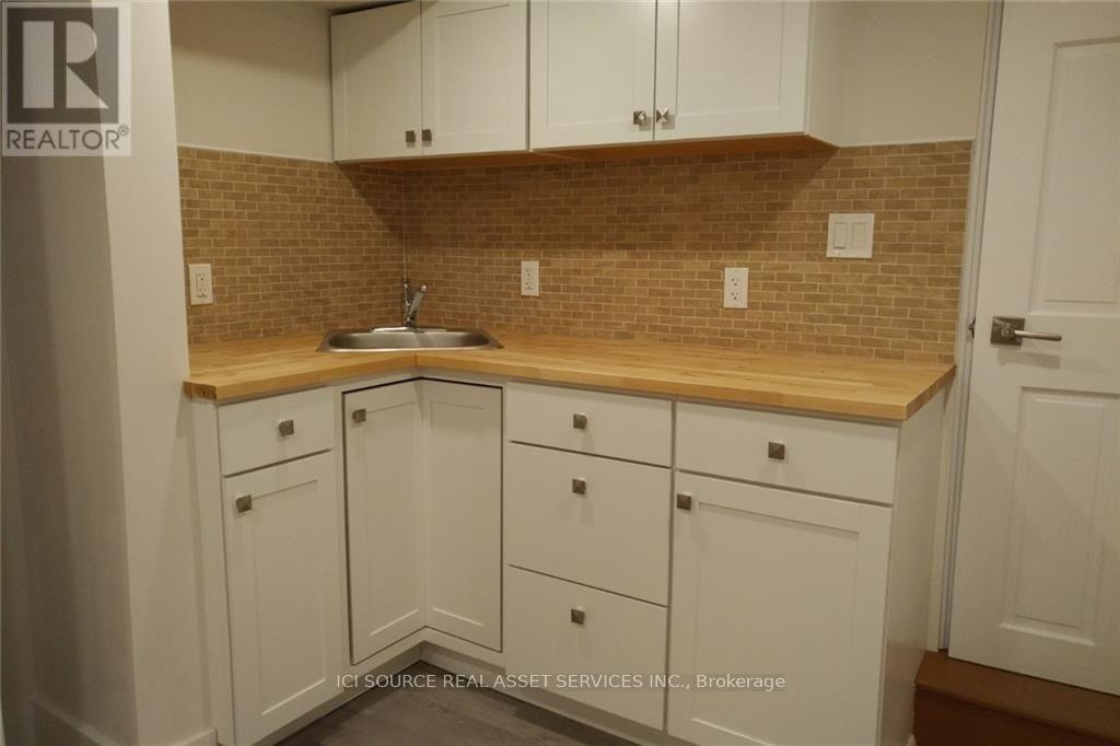 48 Burton Street, Hamilton, ON photo 20