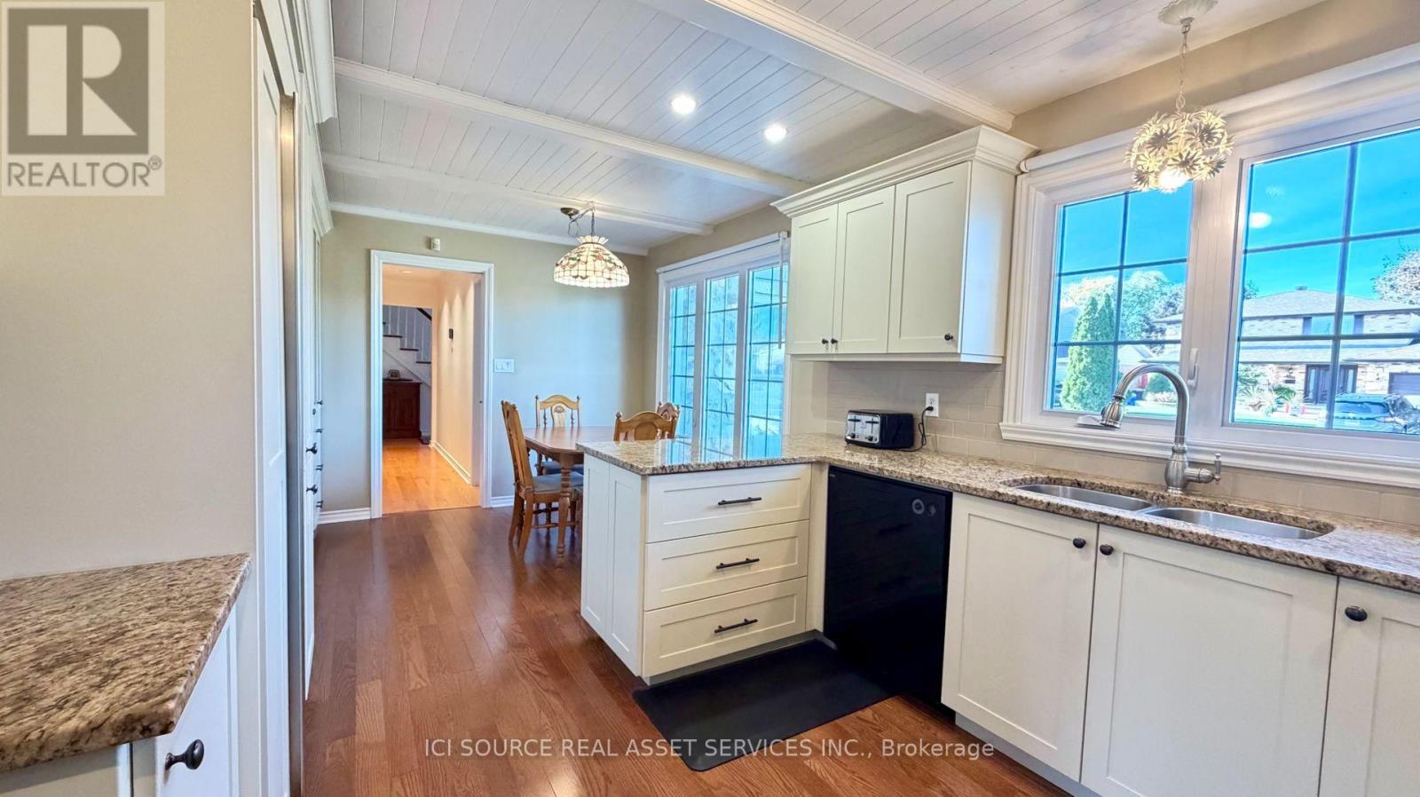 1920 Belvedere Crescent, Cornwall, ON photo 11