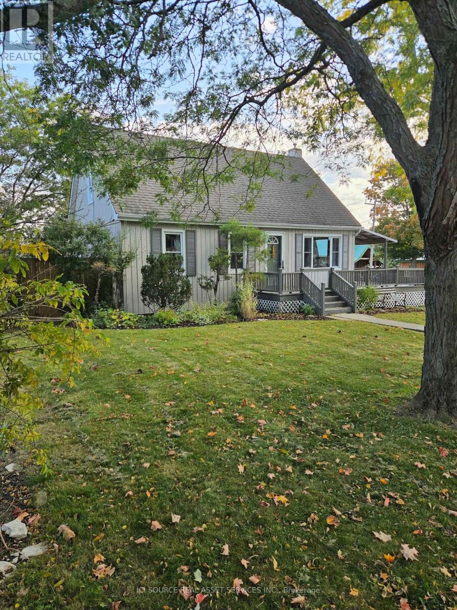 500 St Andrew Street, Norfolk, ON photo 2