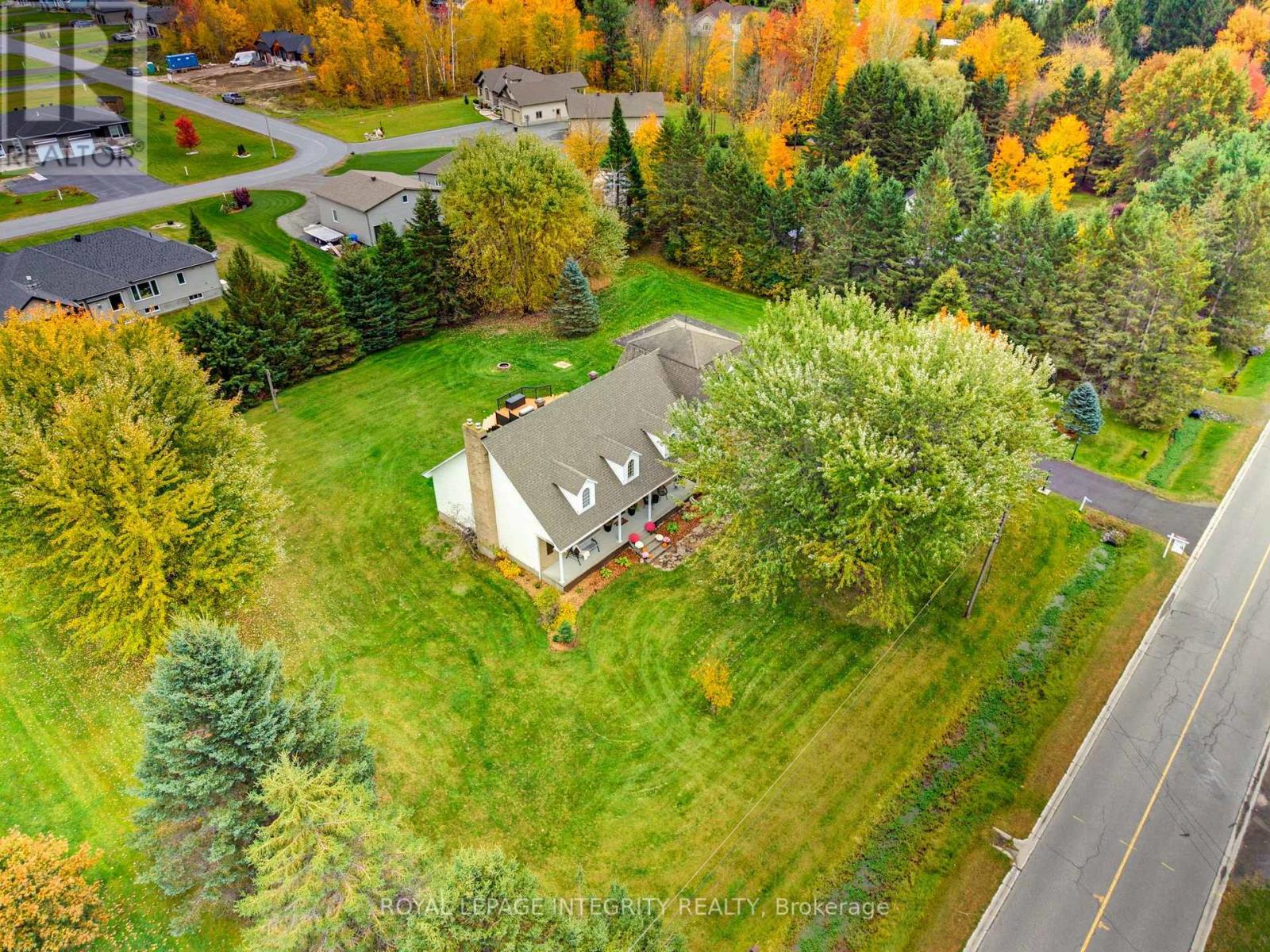3647 Marcil Road — photo 33