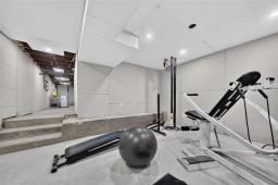 47 Bannerman Avenue, Winnipeg, MB R2W0S9 Photo 41
