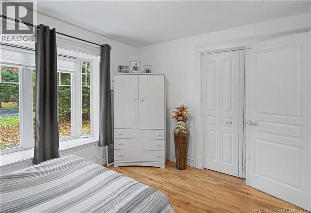 13 Rue Des Plaines Street - 13