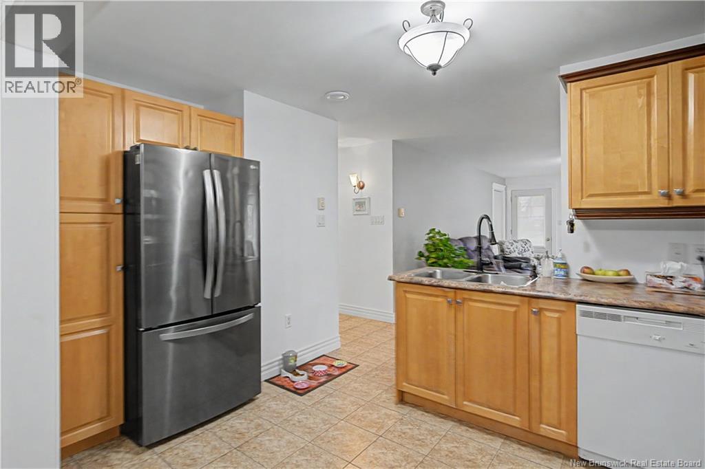 13 Rue Des Plaines Street - 25