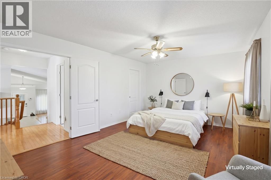 102 Cove Crescent — photo 15