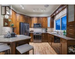 5739 Dalmead Crescent Nw, Calgary, AB T3A1E7 Photo 12