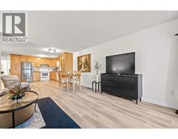 40, 6724 17 Avenue SE - photo 10
