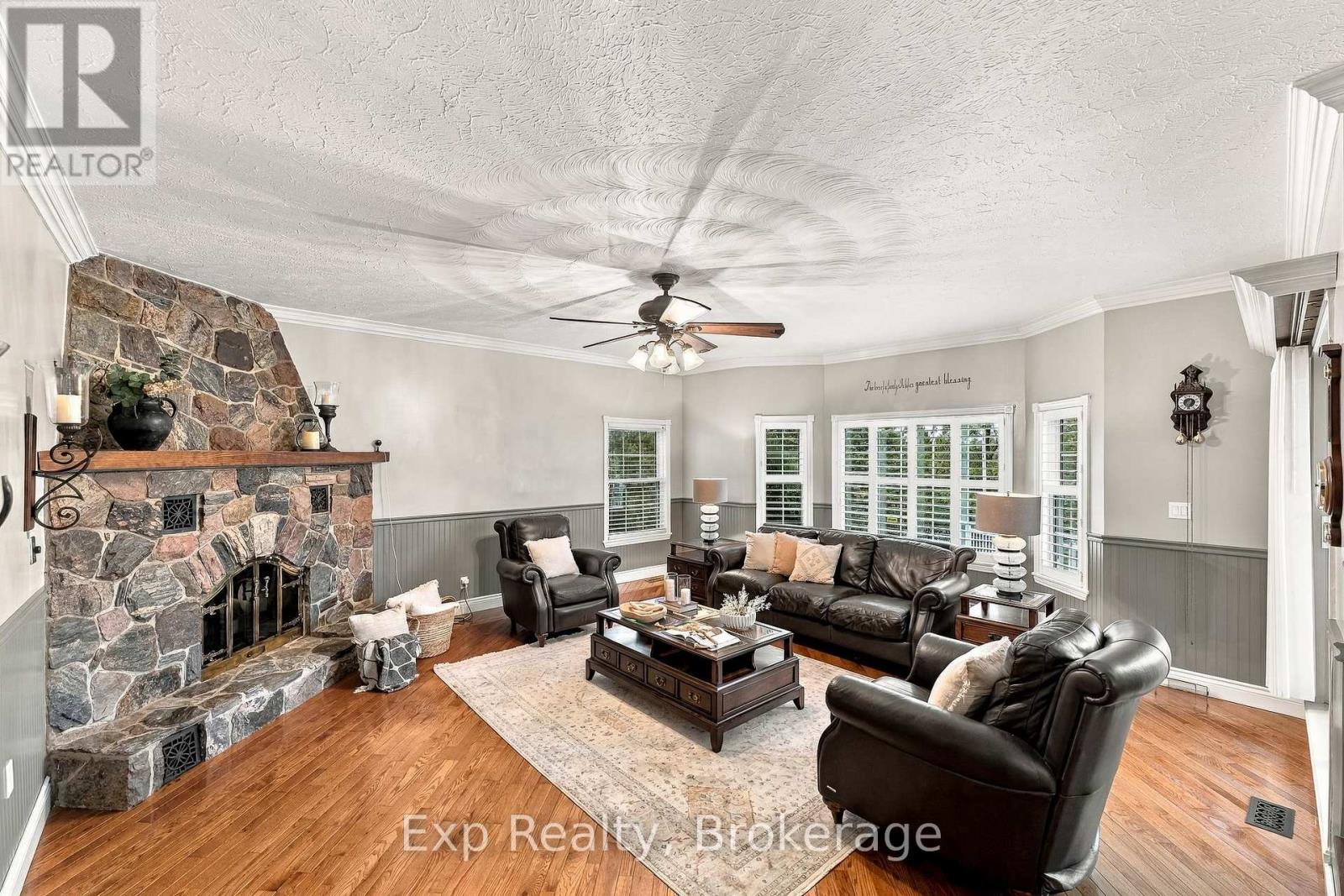17 Forest Hill Drive, Hamilton Township, ON photo 12