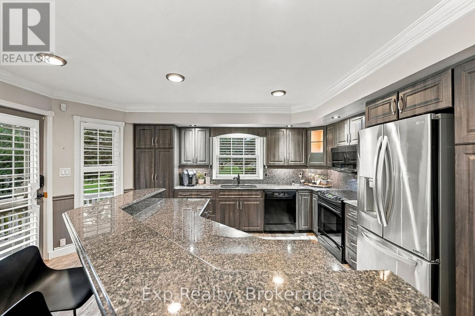 17 Forest Hill Drive, Hamilton Township, ON photo 19