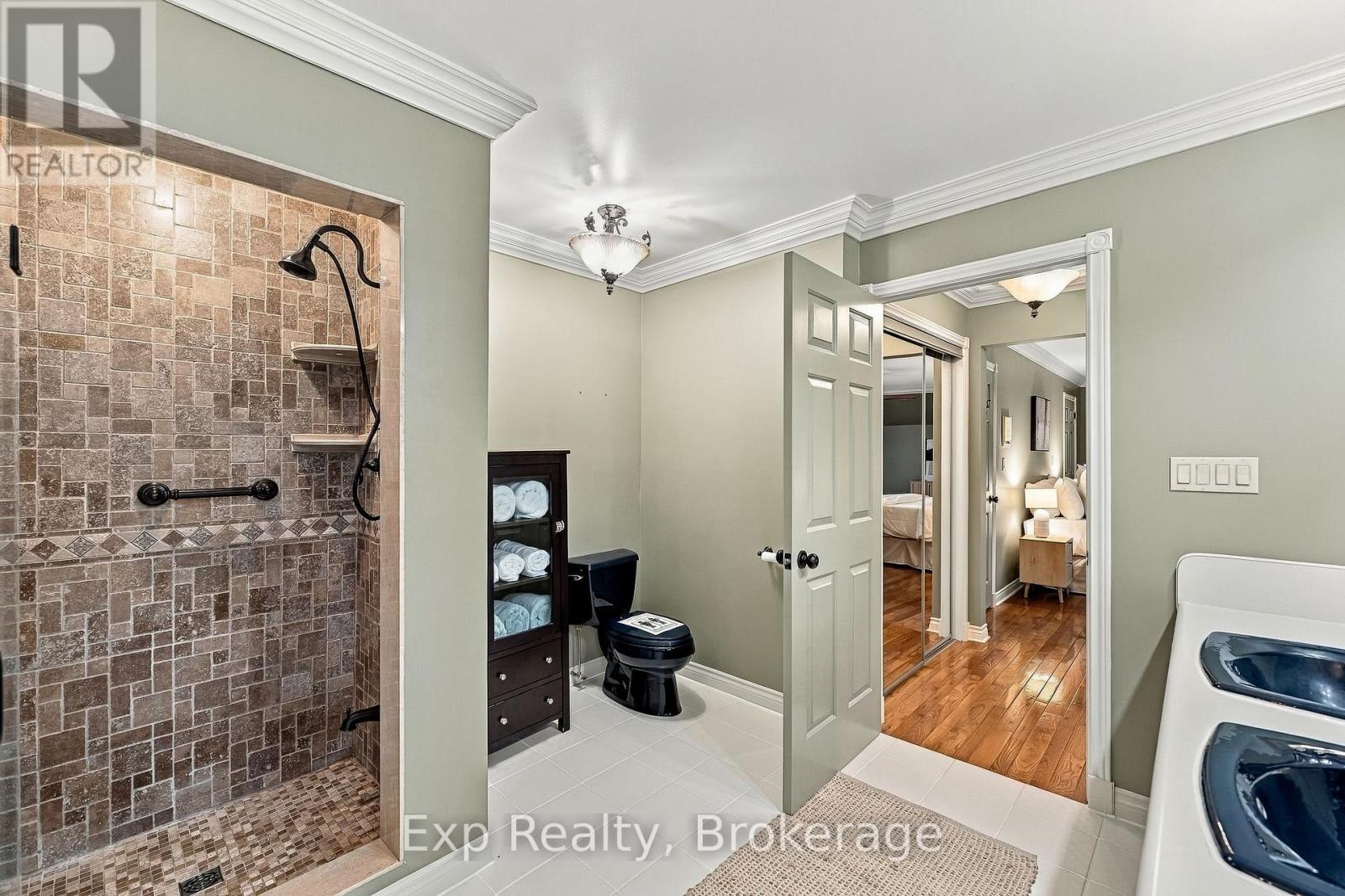 17 Forest Hill Drive, Hamilton Township, ON photo 31