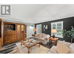 Family room - 17 Forest Hill Drive, Hamilton Township, ON K9A4J9 Photo 8
