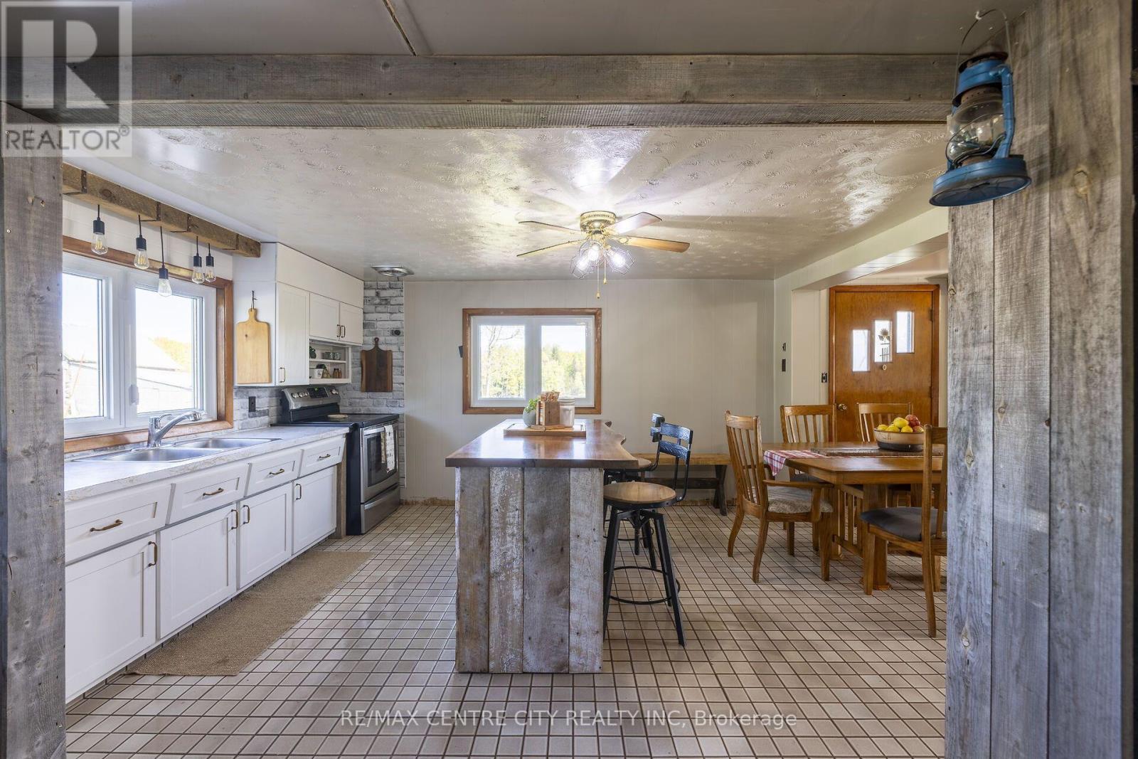 98 Whittaker Road — photo 32