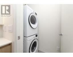 Foyer - 306 - 322 Dupont Street, Toronto, ON M5R0E3 Photo 9