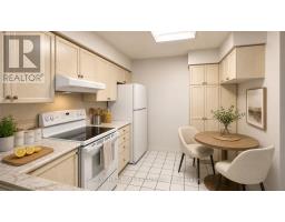 Foyer - 401 - 2 Covington Road, Toronto, ON M6A3E2 Photo 6
