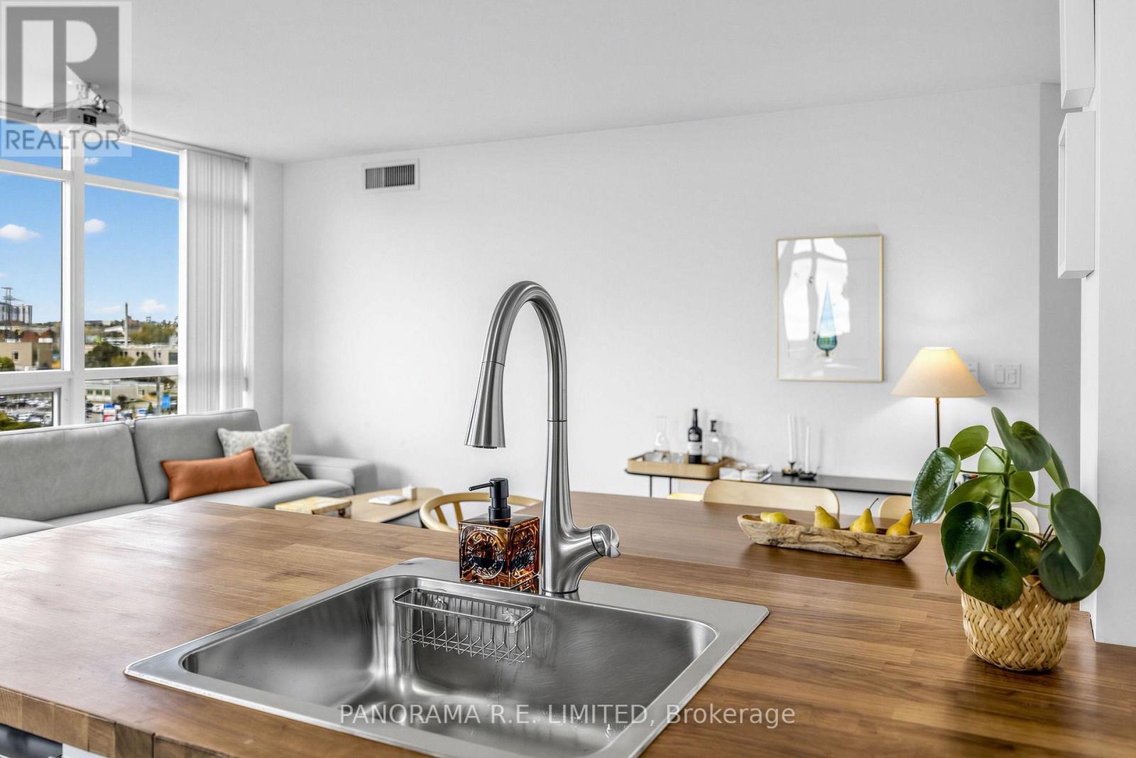 225 Sherway Gardens Road — photo 10