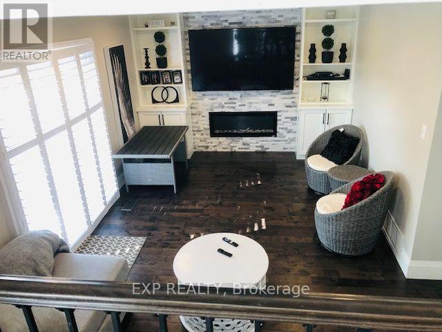 30 Somerset Drive — photo 2