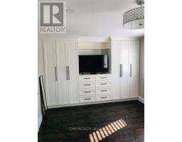 30 Somerset Drive, Brampton, ON L6Z1C7 Photo 6