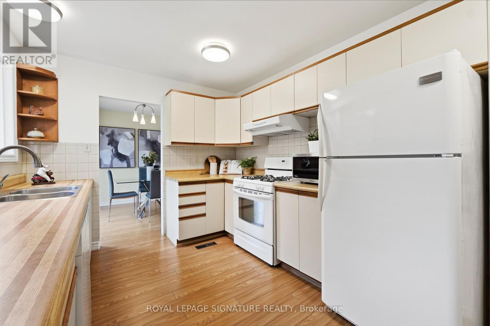50 Killamarsh Drive, Toronto, ON photo 12