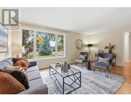 Bedroom 3 - 50 Killamarsh Drive, Toronto, ON M3J1J3 Photo 7