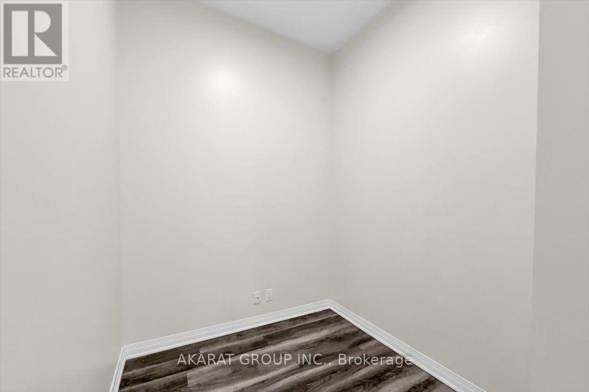 128 Grovewood Common — photo 18