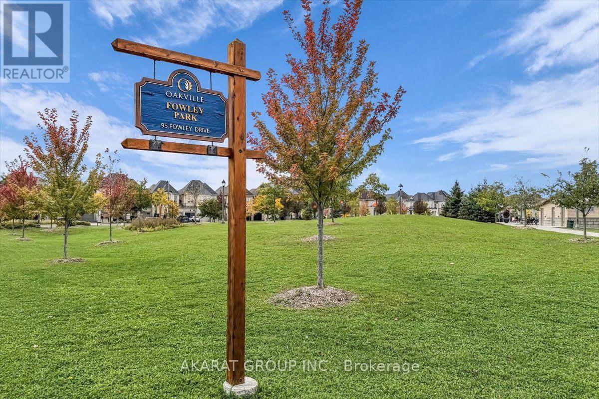 128 Grovewood Common — photo 35
