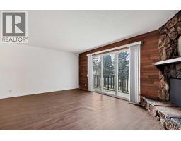 Living room - 75 Wright Avenue, Red Deer, AB T4N5X5 Photo 7
