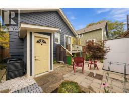 230 Ontario Street, Sarnia, ON N7T1L4 Photo 31