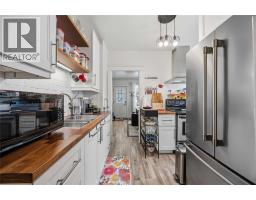 230 Ontario Street, Sarnia, ON N7T1L4 Photo 17