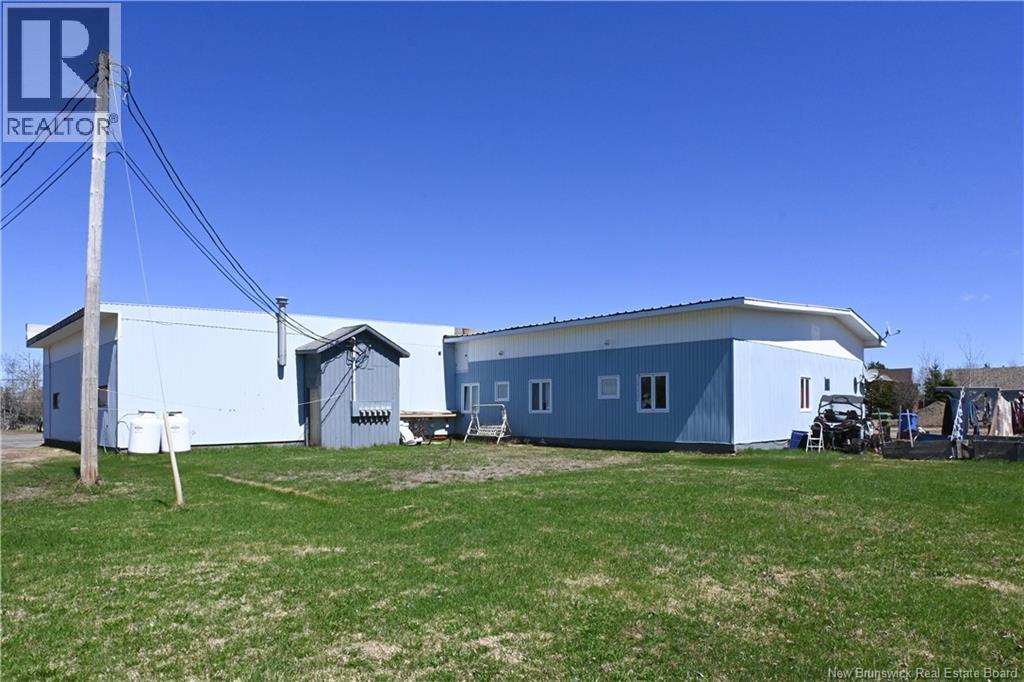 11 Haut-Shippagan Road photo 4