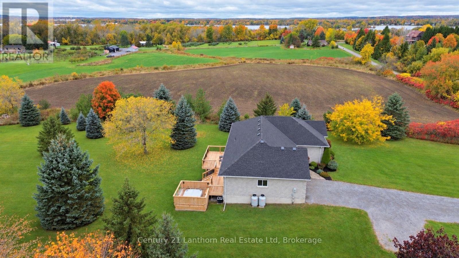 377 Pulver Road, Prince Edward County, ON photo 3
