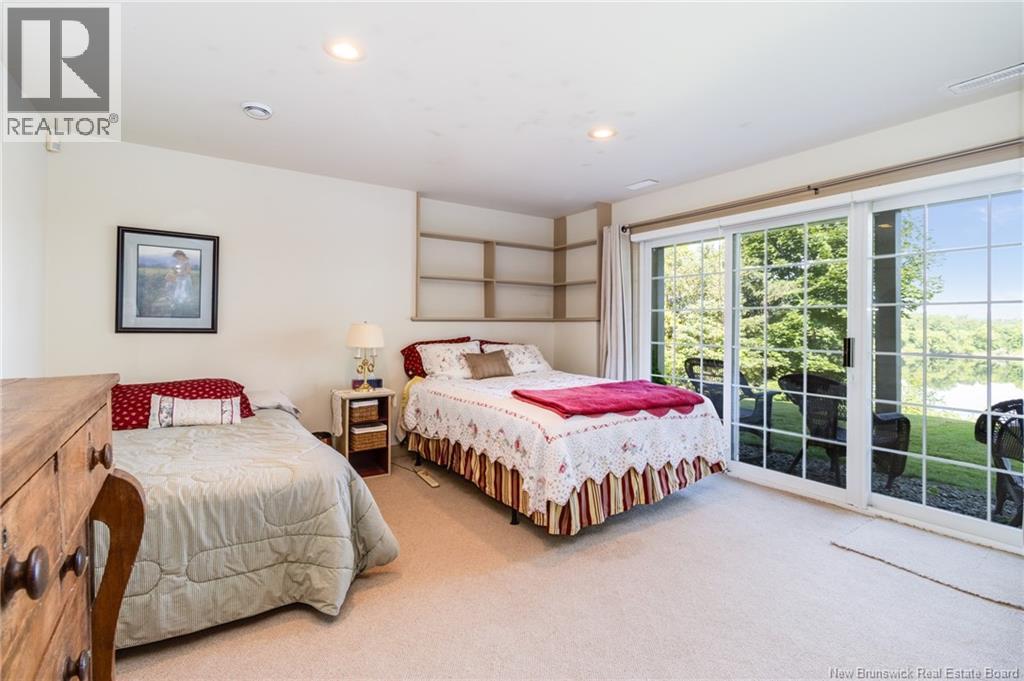 14 Eagle Court - 8